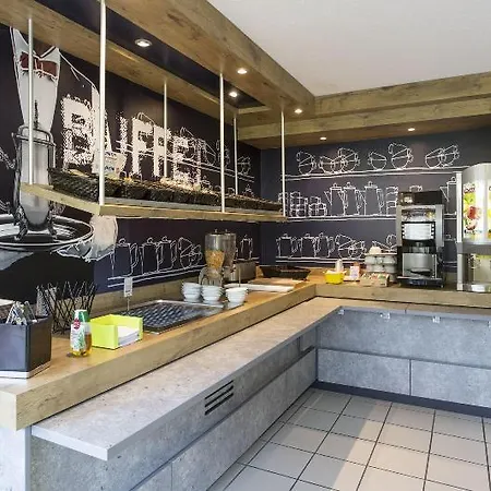Ibis Budget Hotel Senlis (Oise)