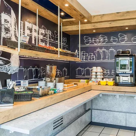 Ibis Budget Senlis (Oise)