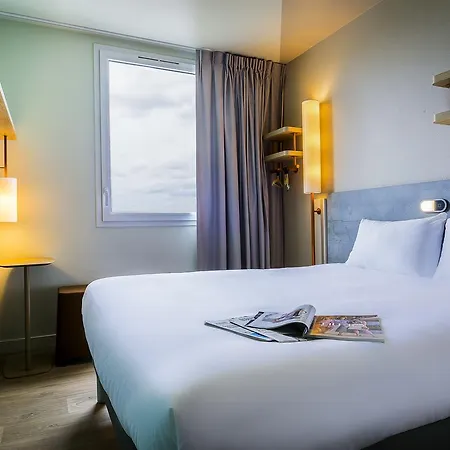 Ibis Budget Senlis 2*