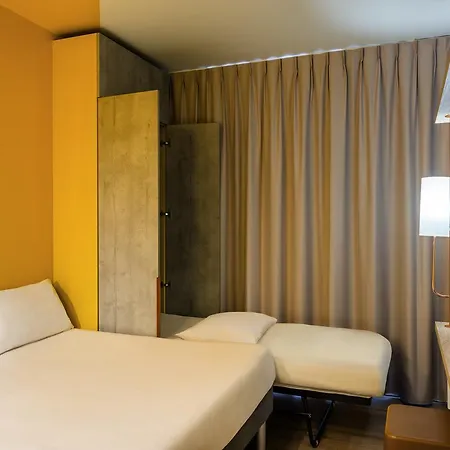 Ibis Budget Senlis (Oise)
