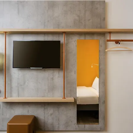 Ibis Budget 2* Senlis (Oise)
