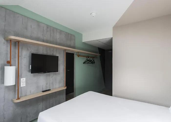 Ibis Budget Hotel Senlis (Oise)